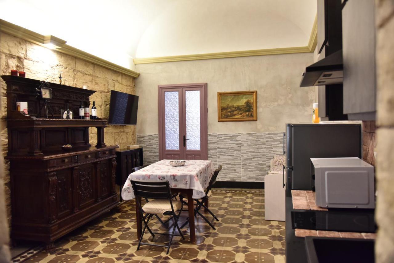 Casa Isabella Lilla Intero Appartamento Sorso Eksteriør bilde